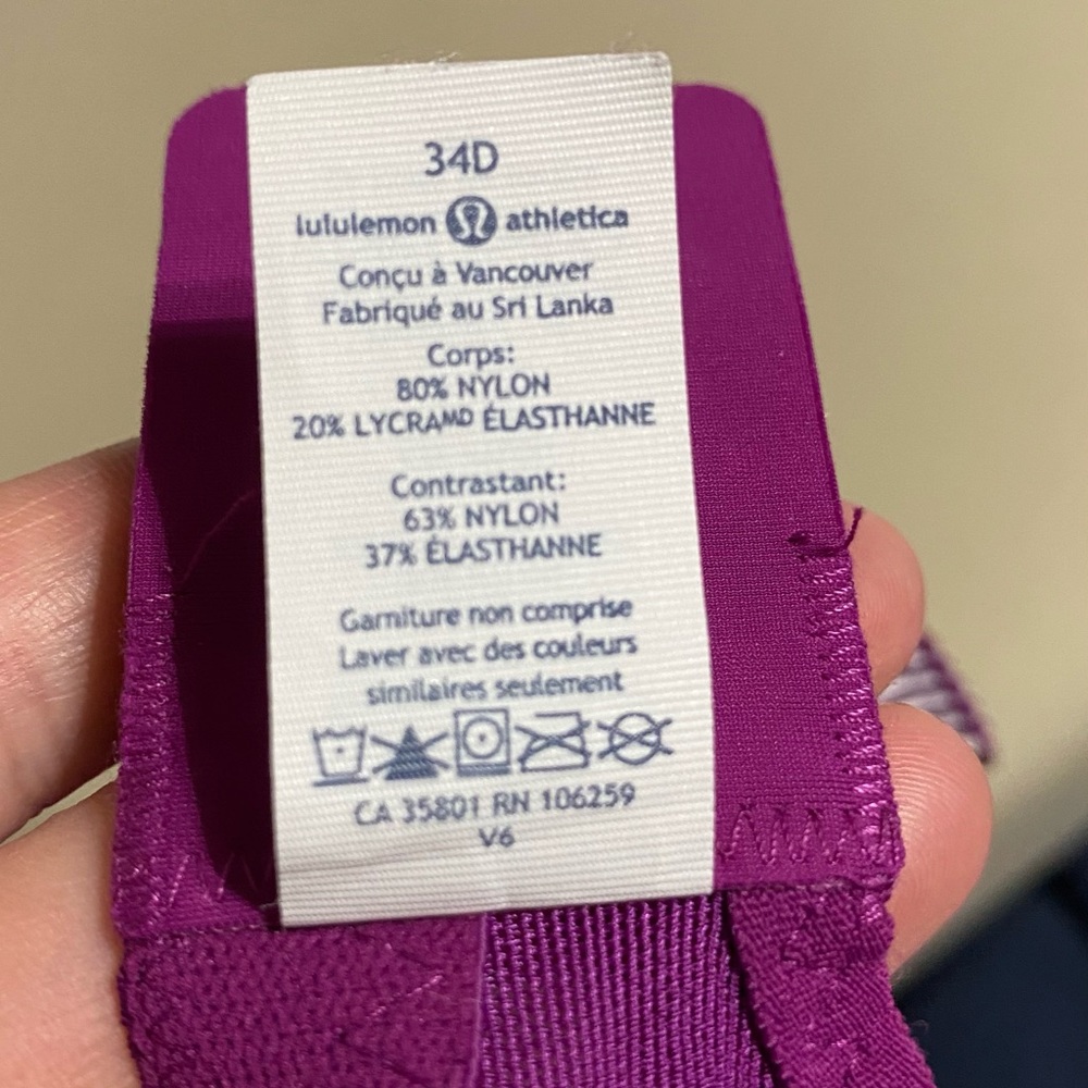 NWOT Lululemon sports bra